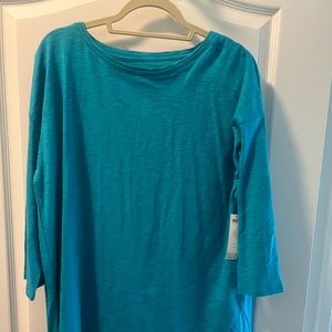 NWT Chico’s the ultimate tee knit top, 3/4 sleeves, drop shoulder.  Size Large L